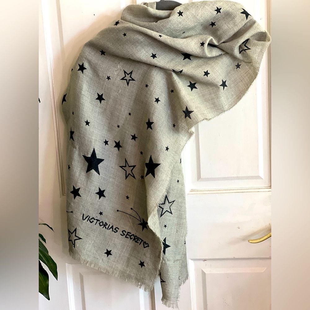 Victoria’s Secret scarf with stars and fringe